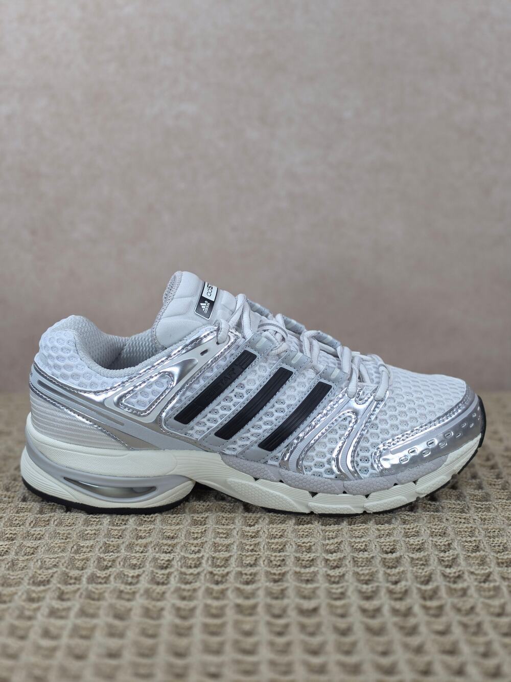 Adidas Adistar Control 5 KI6121 Women’s 8 Silver Grey Black – Brand New